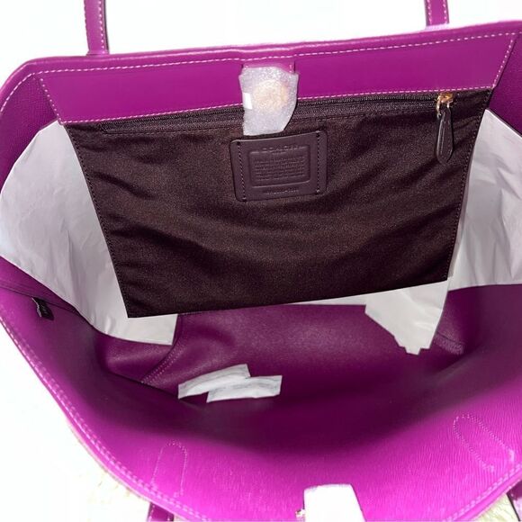 🍀🌷NWT! | Coach City Tote Handbag Signature Canvas Msrp:$398.00 - Picture 10 of 12